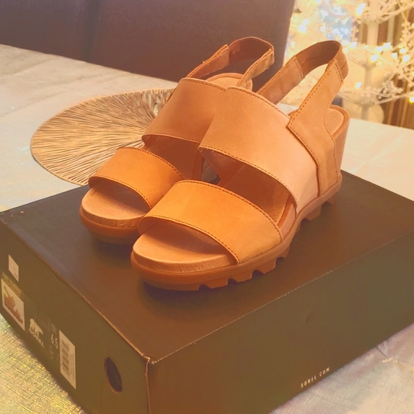 Sorel Shoes - Nib sorel Joanie wedge slingback 6.5 camel brown